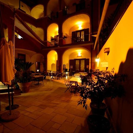 Manouche Osteria B&B San Leucio Екстер'єр фото